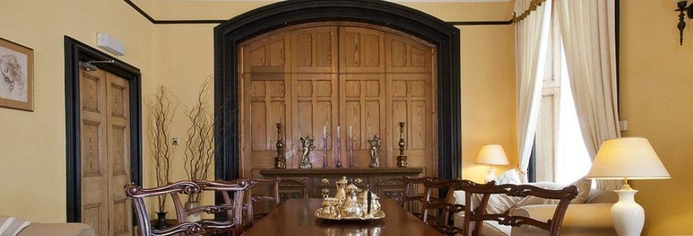 The Royal Hotel Tain Luaran gambar