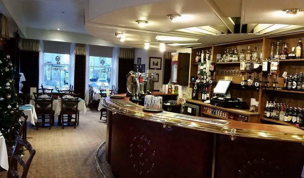 The Royal Hotel Tain Luaran gambar