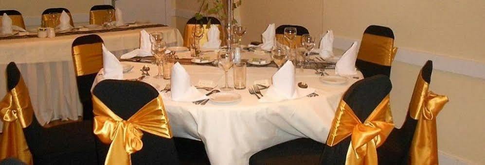The Royal Hotel Tain Luaran gambar